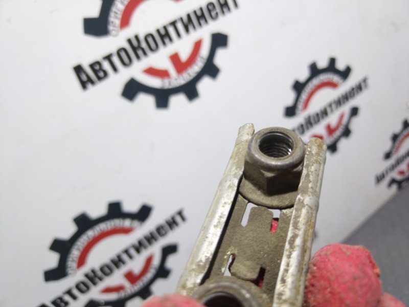 Болт подвески, 500 рублей, Красноярск