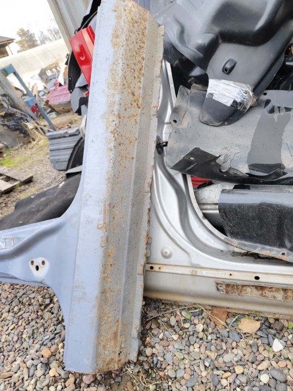 Стойка кузова, 2000 рублей, Красноярск