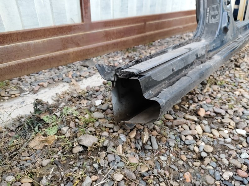 Стойка кузова, 2000 рублей, Красноярск