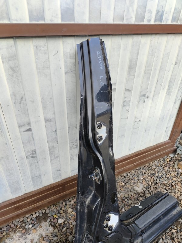 Стойка кузова, 2000 рублей, Красноярск