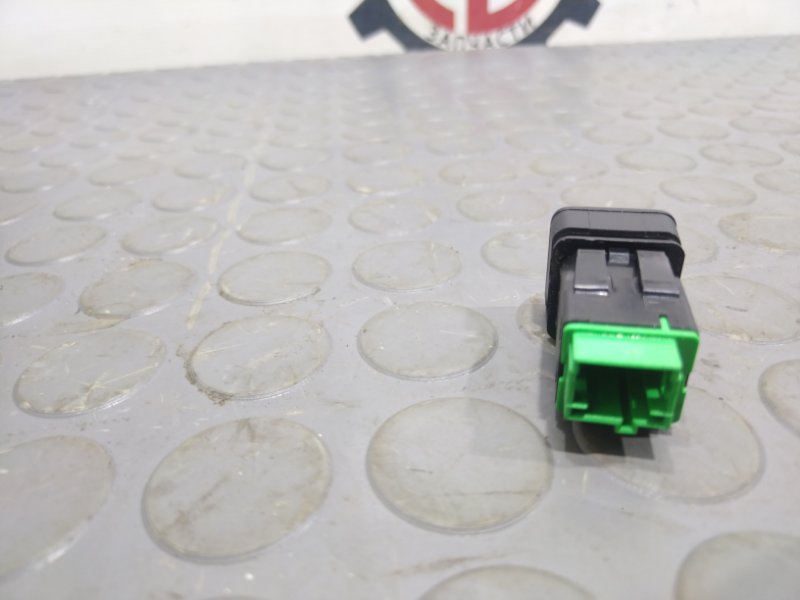 Кнопки в салон, 700 рублей, Красноярск