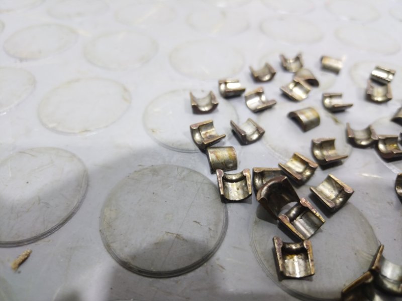 Сухарь клапана, 200 рублей, Красноярск