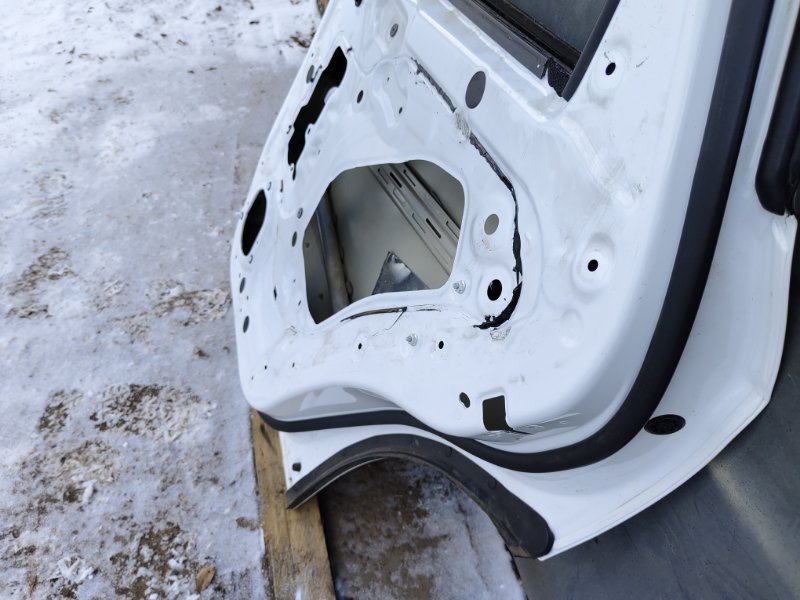 Дверь боковая, 45000 рублей, Красноярск