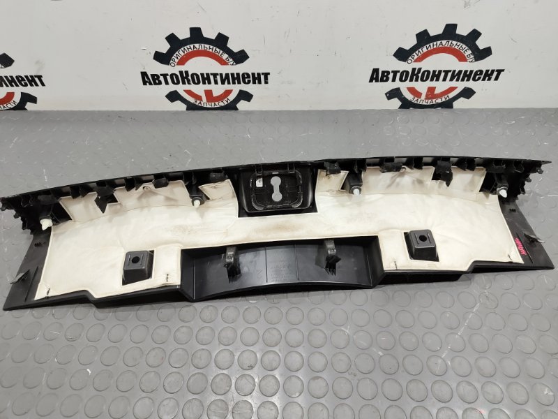 Накладка замка багажника, 4500 рублей, Красноярск