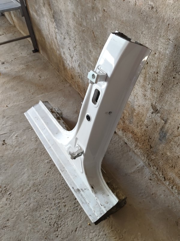 Стойка кузова, 10000 рублей, Красноярск