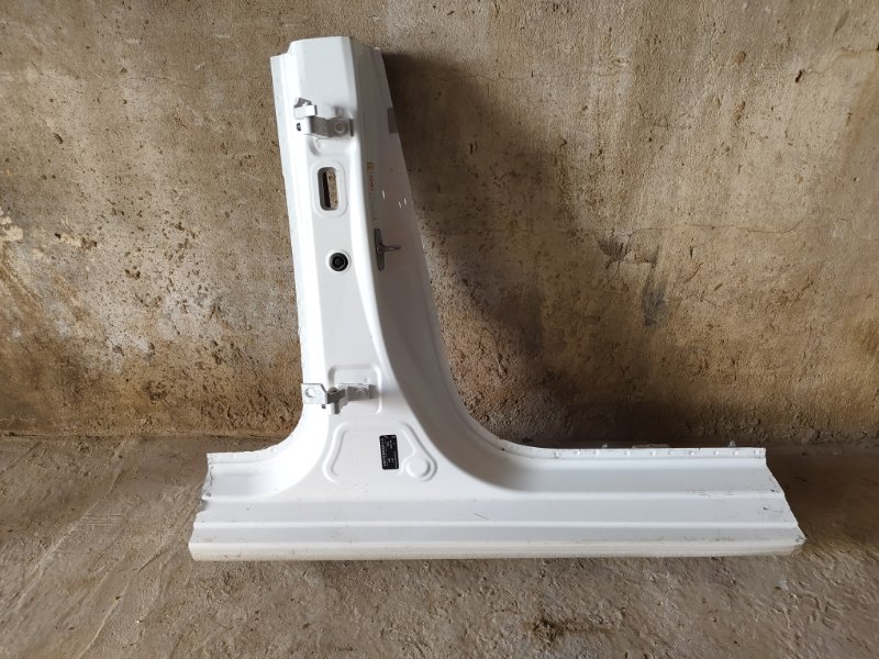 Стойка кузова, 10000 рублей, Красноярск