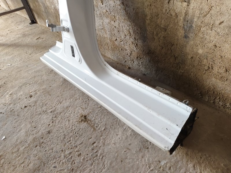 Стойка кузова, 10000 рублей, Красноярск