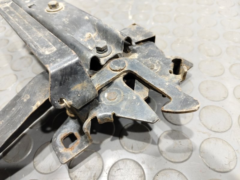 Замок капота, 1300 рублей, Красноярск