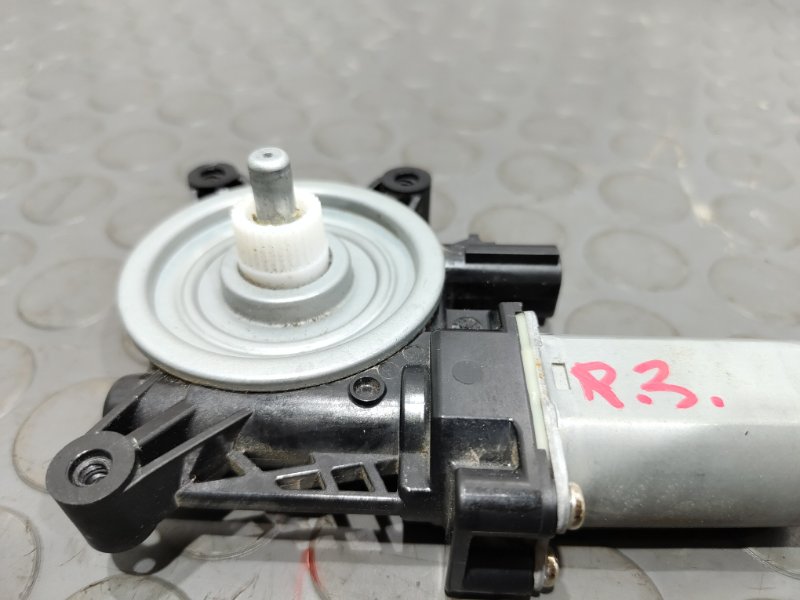 Стеклоподъемник, 3200 рублей, Красноярск