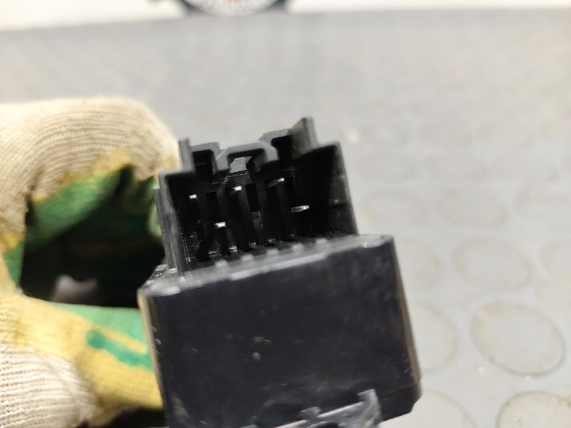 Кнопка стеклоподъемника, 1200 рублей, Красноярск