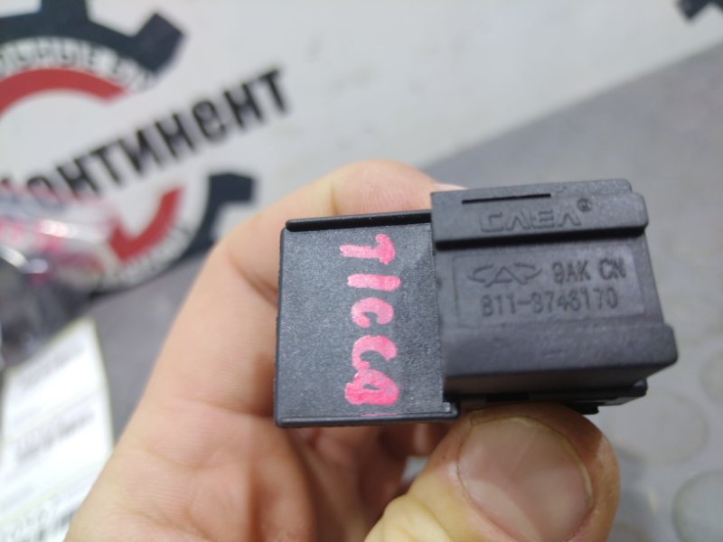 Кнопка стеклоподъемника, 400 рублей, Красноярск