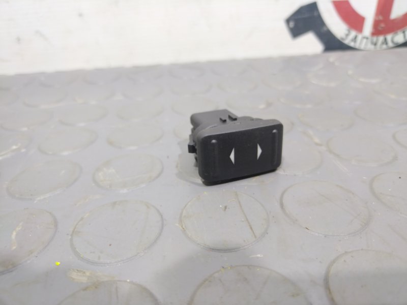 Кнопка стеклоподъемника, 500 рублей, Красноярск