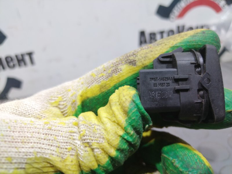 Кнопка стеклоподъемника, 500 рублей, Красноярск