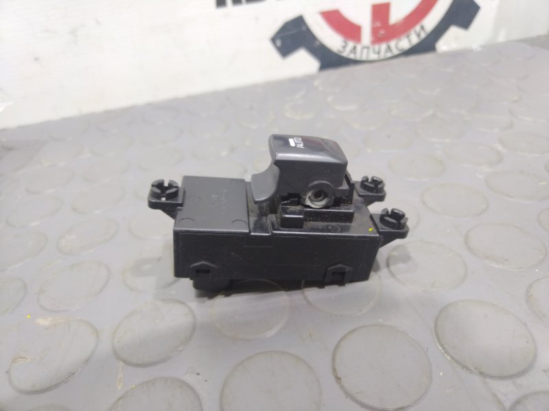 Кнопка стеклоподъемника, 1000 рублей, Красноярск