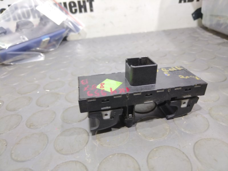 Блок управления стеклоподъемниками, 2000 рублей, Красноярск