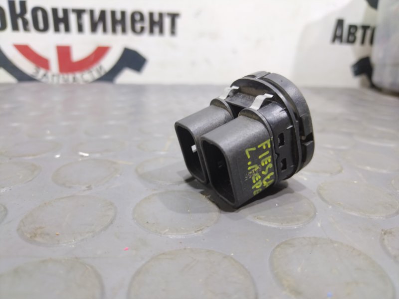 Блок управления стеклоподъемниками, 1000 рублей, Красноярск