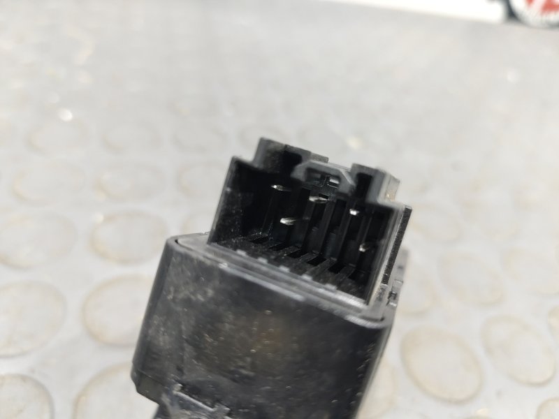 Кнопка стеклоподъемника, 1200 рублей, Красноярск