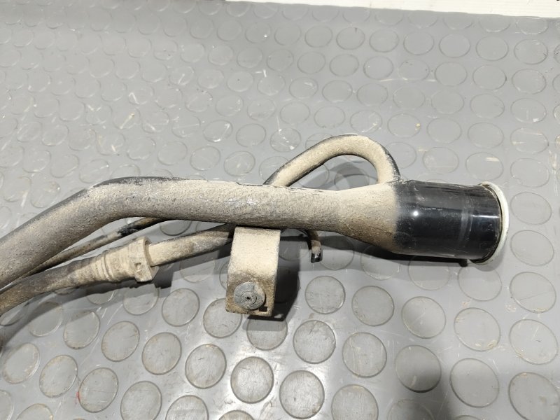 Горловина топливного бака, 8000 рублей, Красноярск