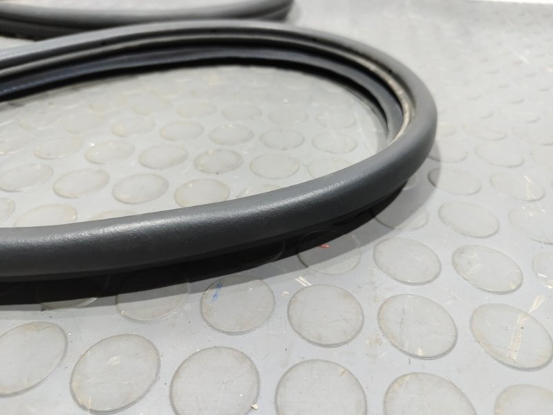 Уплотнительная резинка боковой двери, 2000 рублей, Красноярск