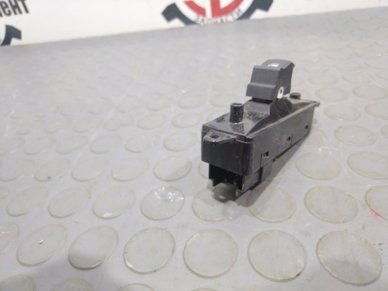 Кнопка стеклоподъемника, 1200 рублей, Красноярск