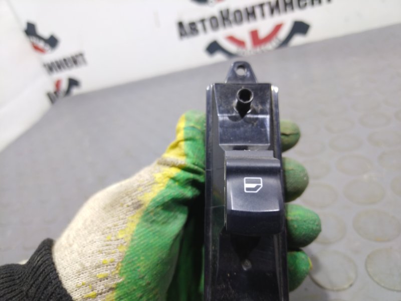 Кнопка стеклоподъемника, 1200 рублей, Красноярск