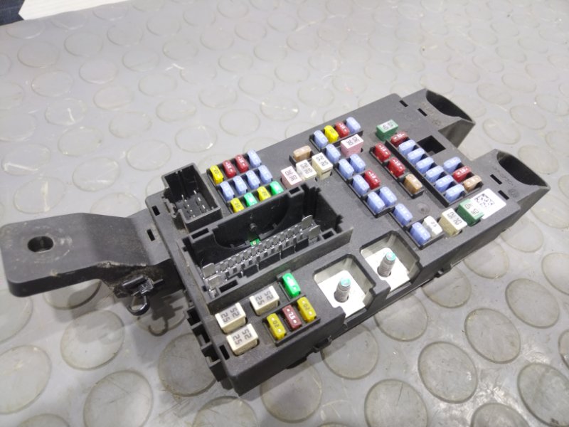 Блок реле и предохранителей, 9800 рублей, Красноярск