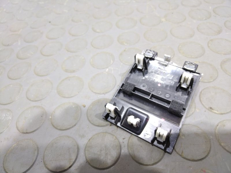 Накладка на торпедо, 1000 рублей, Красноярск