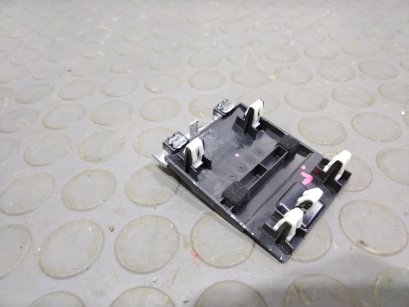 Накладка на торпедо, 1000 рублей, Красноярск