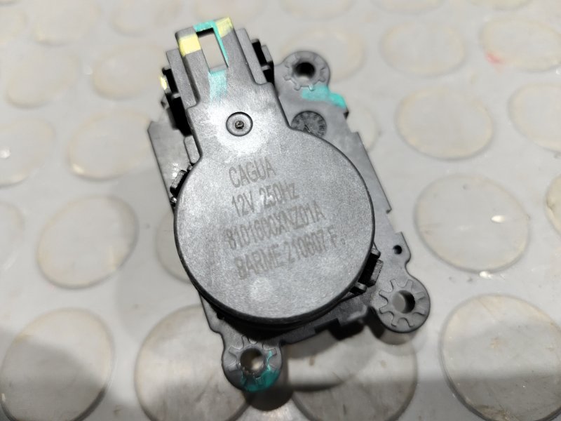 Привод заслонок отопителя, 2000 рублей, Красноярск