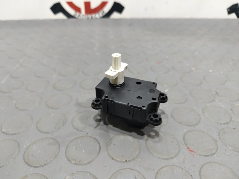 Привод заслонок отопителя, 2000 рублей, Красноярск