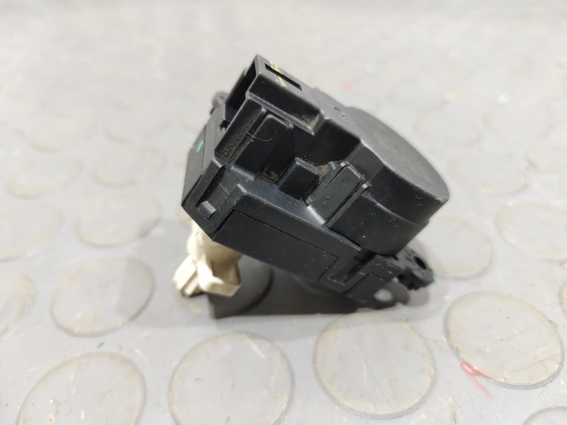 Привод заслонок отопителя, 2000 рублей, Красноярск