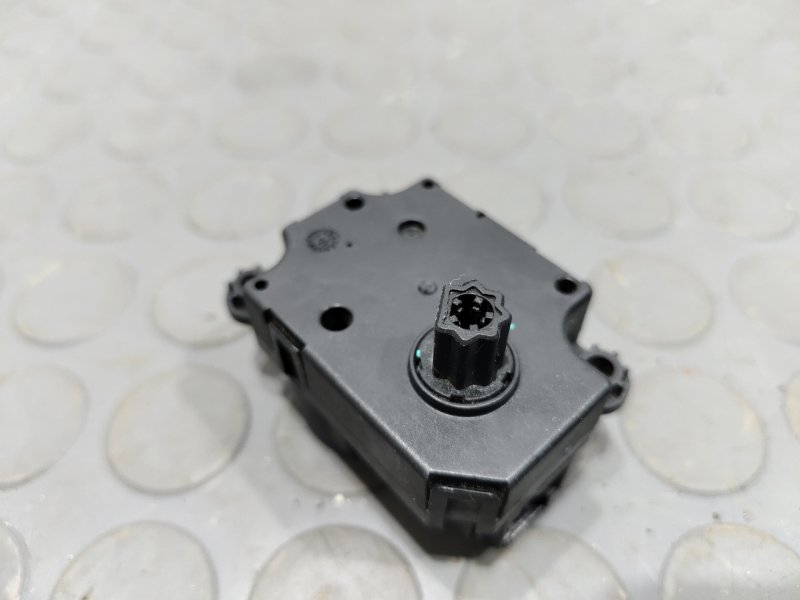 Привод заслонок отопителя, 2000 рублей, Красноярск