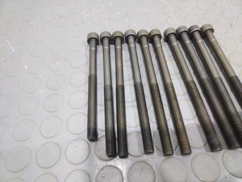 Болт головки блока цилиндров, 100 рублей, Красноярск