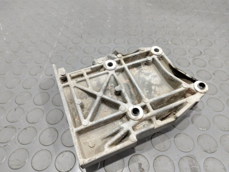 Кронштейн генератора, 1500 рублей, Красноярск