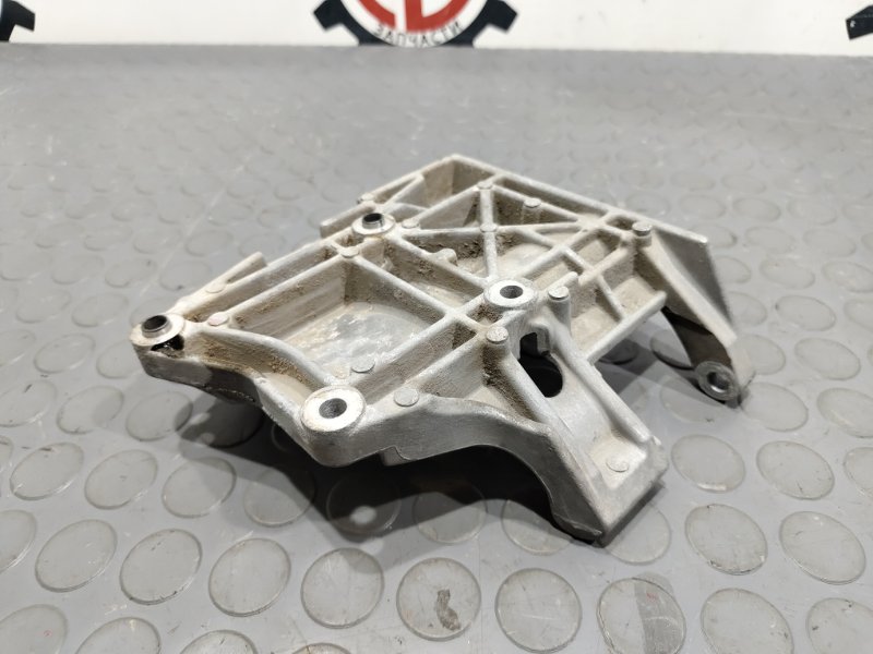 Кронштейн генератора, 1500 рублей, Красноярск