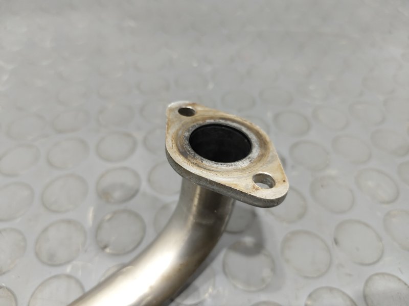 Патрубок, 1000 рублей, Красноярск