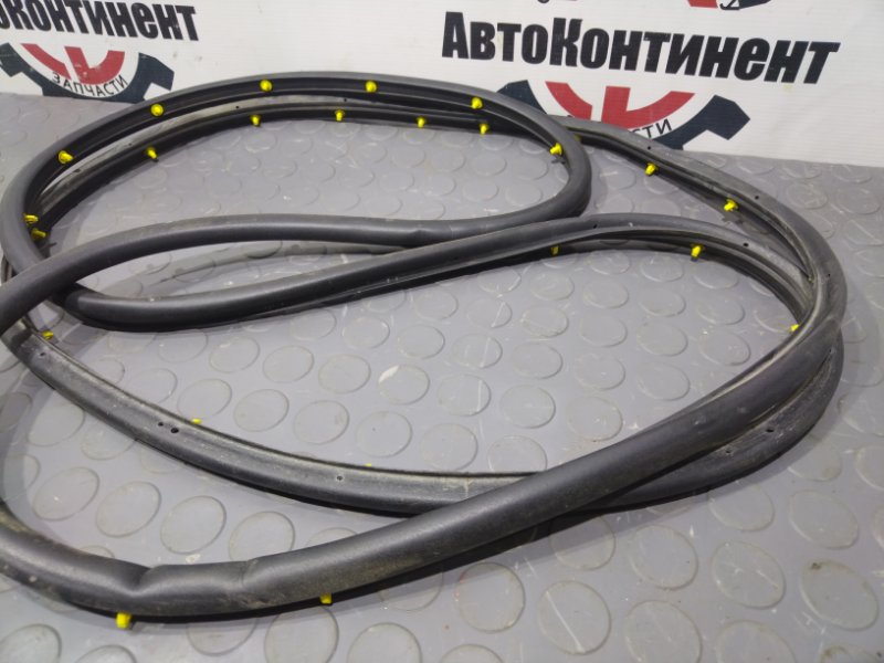 Уплотнительная резинка боковой двери, 3000 рублей, Красноярск