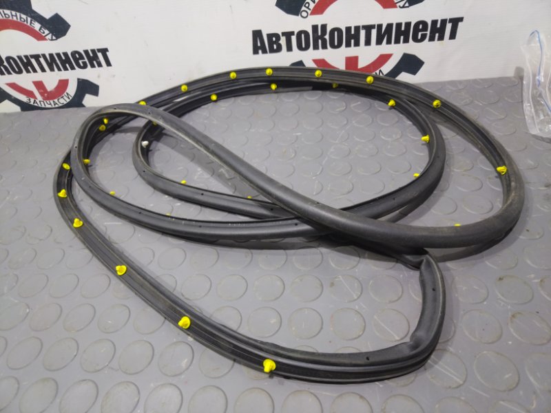 Уплотнительная резинка боковой двери, 3000 рублей, Красноярск