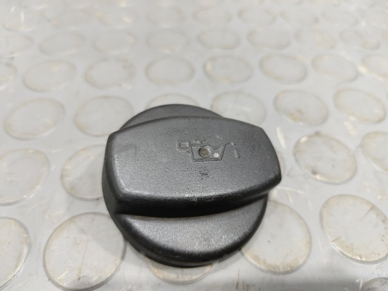 Крышка маслозаливной горловины, 1000 рублей, Красноярск