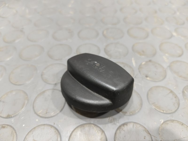 Крышка маслозаливной горловины, 1000 рублей, Красноярск