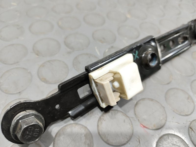 Механизм регулировки ремня безопасности, 700 рублей, Красноярск