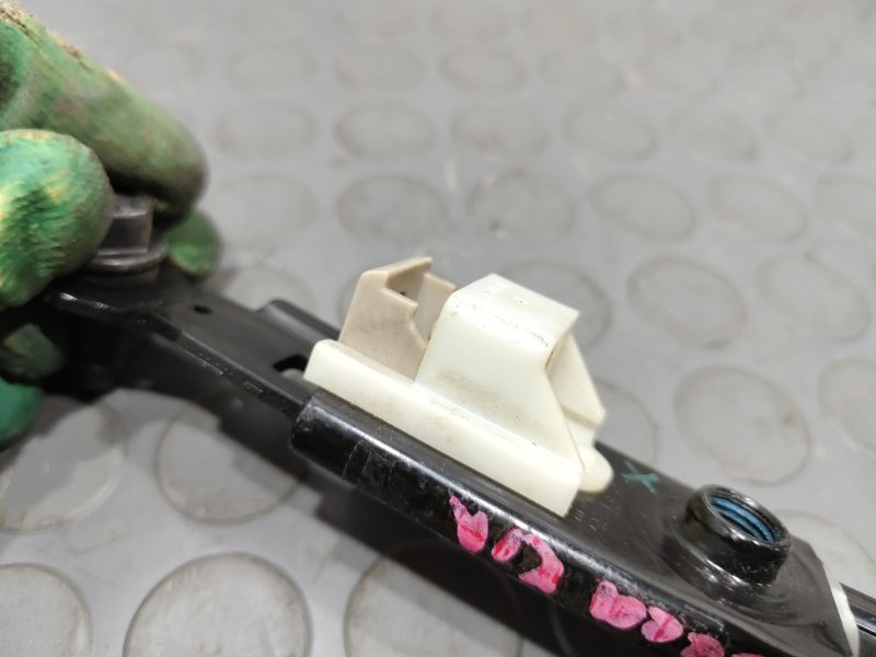 Механизм регулировки ремня безопасности, 700 рублей, Красноярск