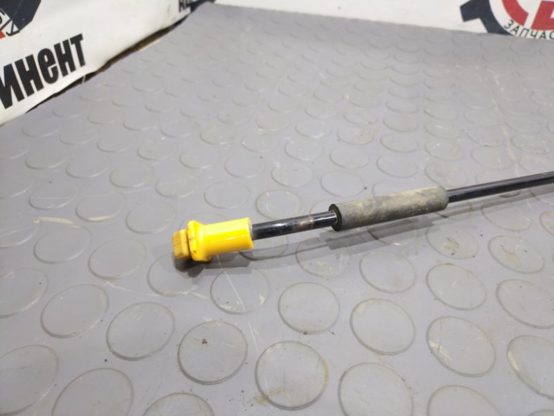 Упор капота, 1000 рублей, Красноярск