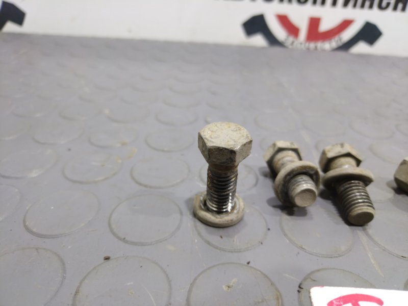 Болт карданного вала, 1000 рублей, Красноярск