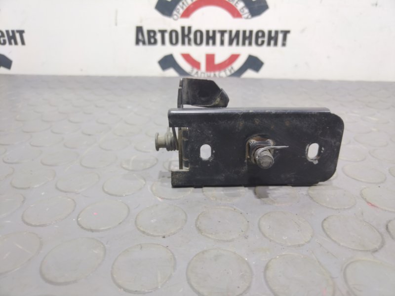 Замок капота, 3000 рублей, Красноярск