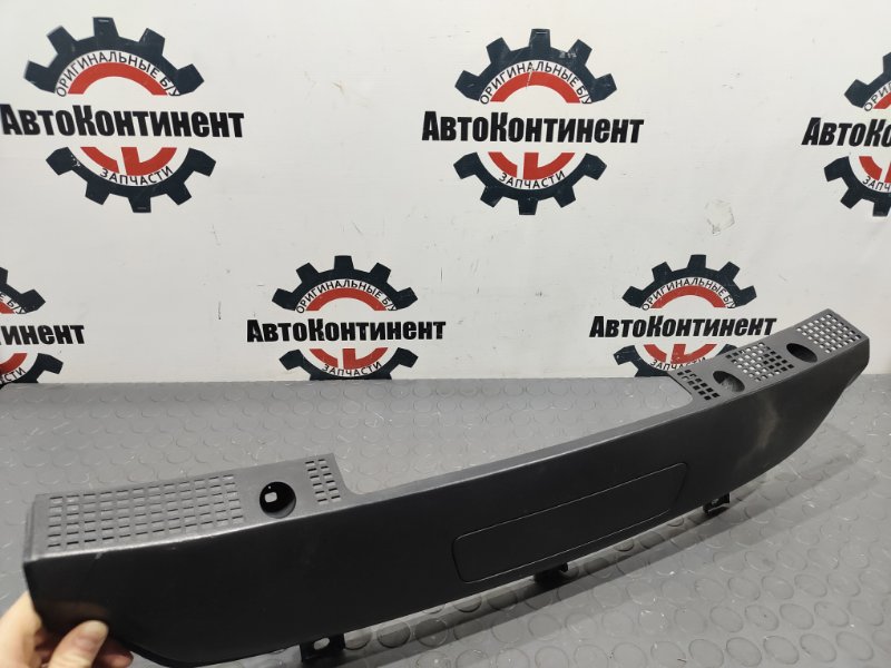 Решетка под лобовое стекло, 2000 рублей, Красноярск