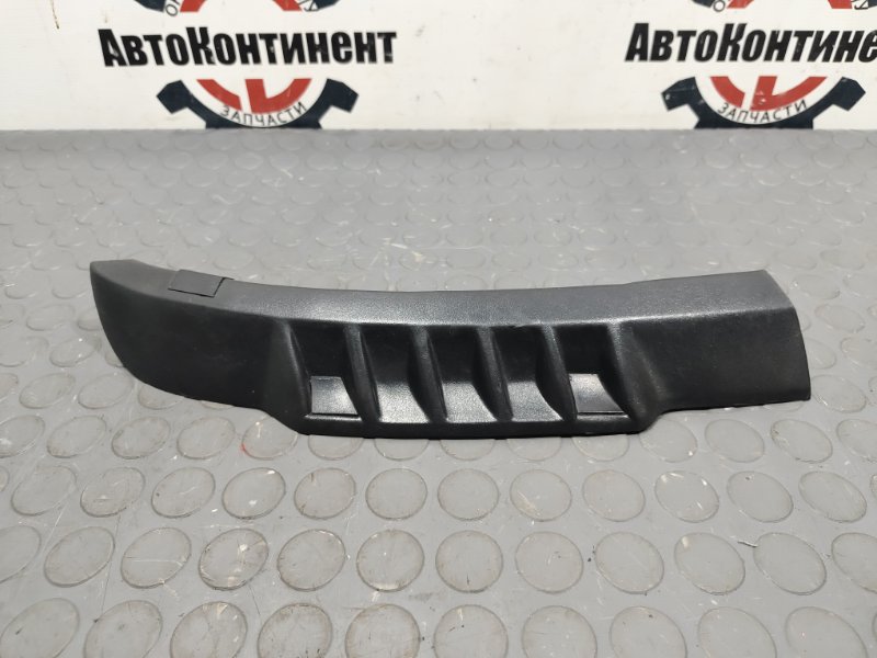 Решетка под лобовое стекло, 2000 рублей, Красноярск