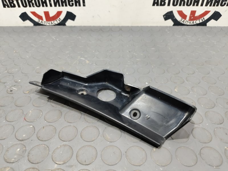 Решетка под лобовое стекло, 1000 рублей, Красноярск