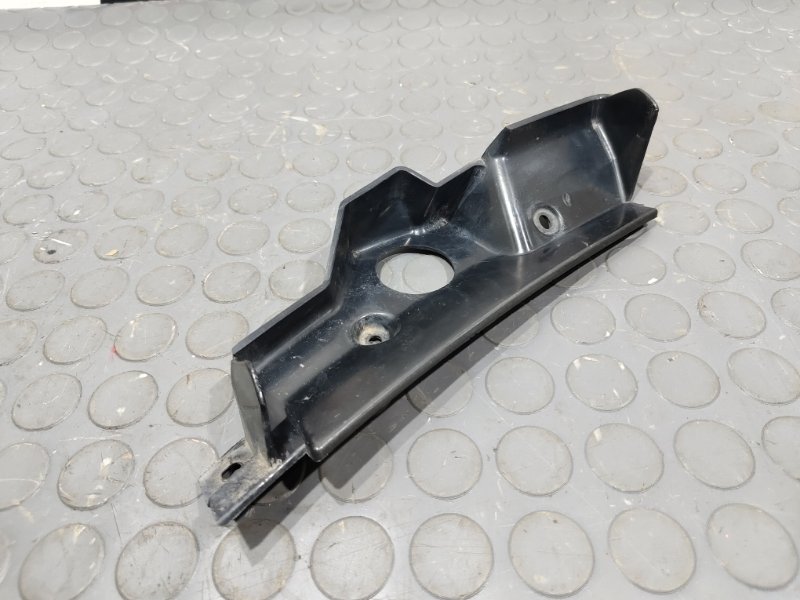 Решетка под лобовое стекло, 1000 рублей, Красноярск