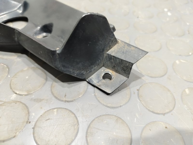 Решетка под лобовое стекло, 1000 рублей, Красноярск